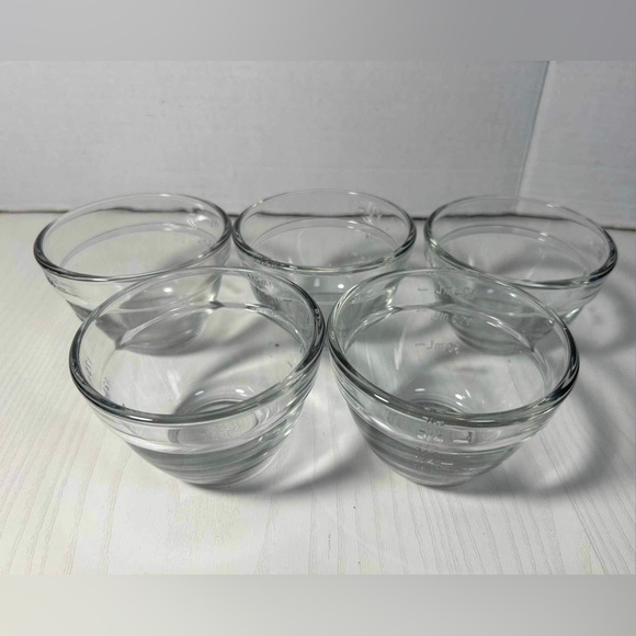 The Pampered Chef Kitchen Pampered Chef Glass Measuring Bowls 34